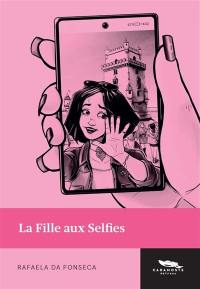 La fille aux selfies