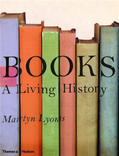 Books : A Living History (Paperback)