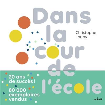 Dans la cour de l'école