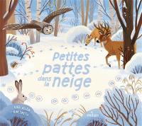 Petites pattes dans la neige