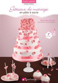 Gâteaux de mariage en pâte à sucre