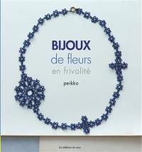 Bijoux de fleurs en frivolité