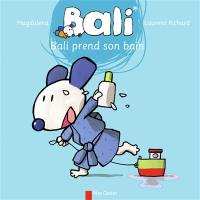 Bali. Vol. 1. Bali prend son bain