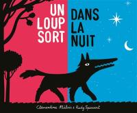 Un loup sort dans la nuit