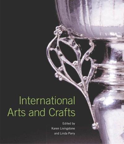 International Arts and Crafts (Hardback)