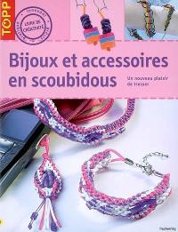 Bijoux et accessoires en scoubidous : un nouveau plaisir de tresser