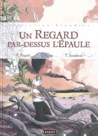 Un regard par-dessus l'épaule