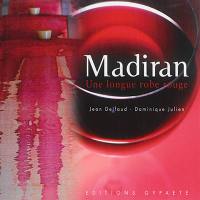 Madiran : une longue robe rouge