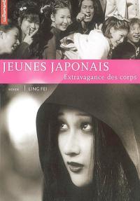 Jeunes Japonais, extravagance des corps