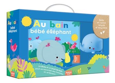 Au bain, bébé éléphant