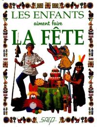 Les enfants aiment faire la fête