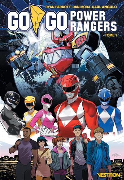 Gogo Power Rangers : year one. Vol. 1