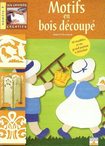 Motifs en bois découpé