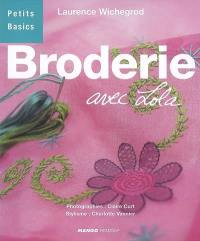 Broderie avec Lola