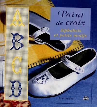 Alphabets et petits motifs : points de croix