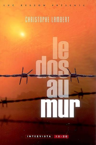 Le dos au mur