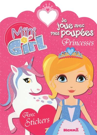 Je joue avec mes poupées : princesses