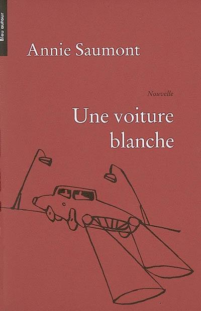 Une voiture blanche