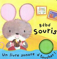 Bébé souris